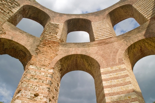 Eifel Trier Romeinse Baden Shutterstock 2607026405